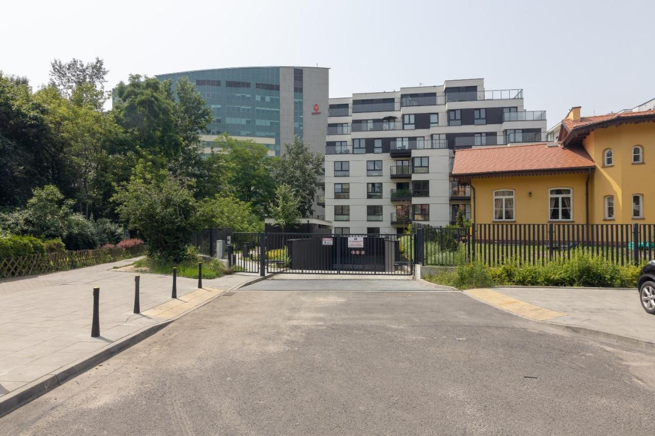 Metro Wilanowska Comfortable Apartment ワルシャワ エクステリア 写真
